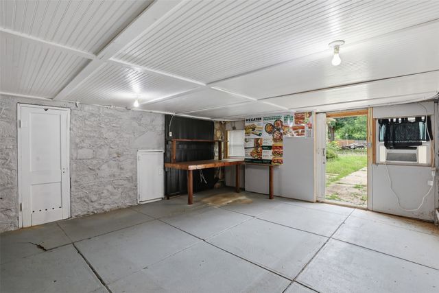 544 N Clinton Street, Stephenville, TX 76401
