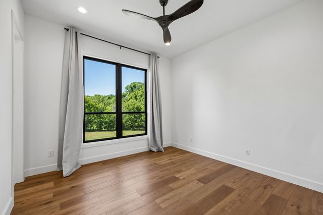 468 Andrews Road, Ennis, TX 75119