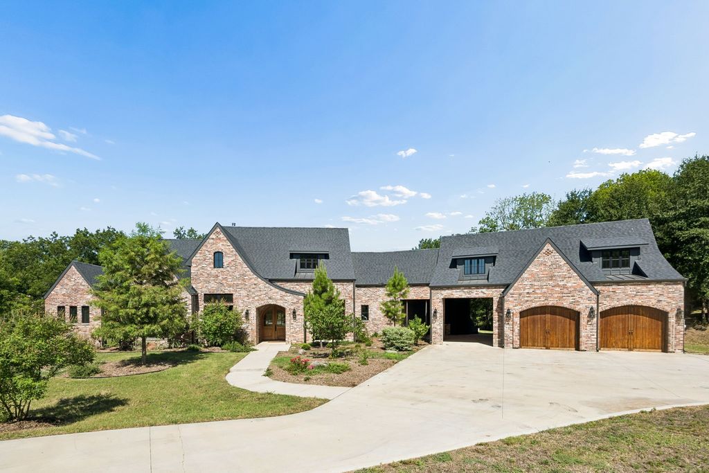 468 Andrews Road, Ennis, TX 75119