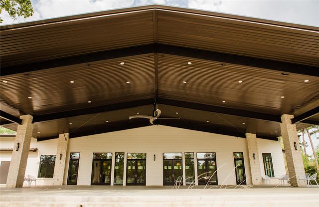 25566 Bradbury Drive, Hockley, TX 77447