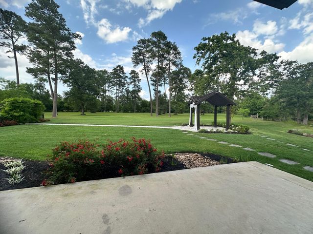 25566 Bradbury Drive, Hockley, TX 77447