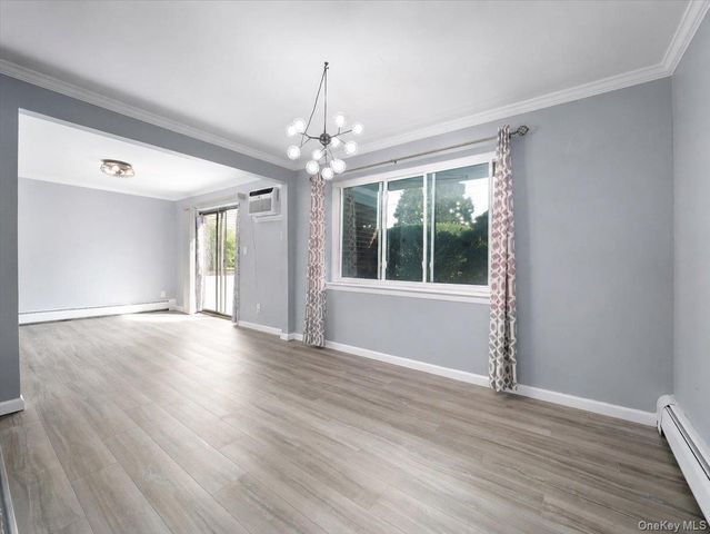 202 Country Club Lane, Pomona, NY 10970