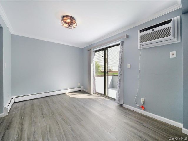 202 Country Club Lane, Pomona, NY 10970