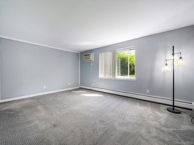 202 Country Club Lane, Pomona, NY 10970