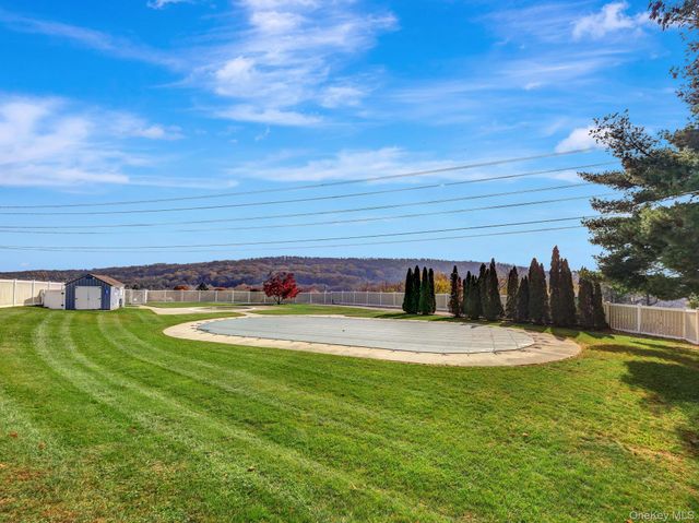 202 Country Club Lane, Pomona, NY 10970