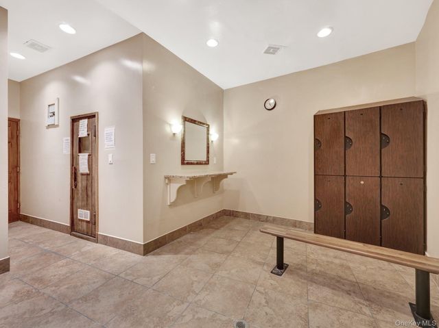 202 Country Club Lane, Pomona, NY 10970