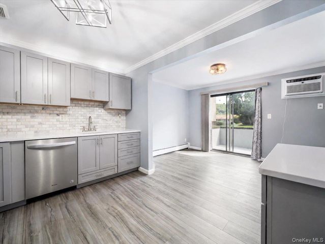 202 Country Club Lane, Pomona, NY 10970