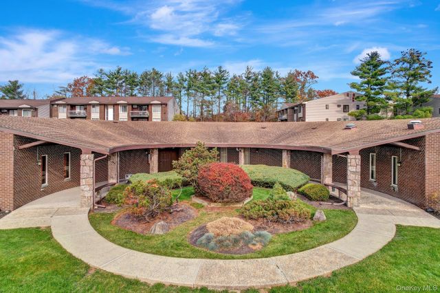202 Country Club Lane, Pomona, NY 10970