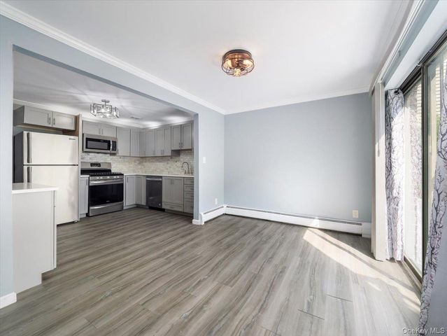 202 Country Club Lane, Pomona, NY 10970