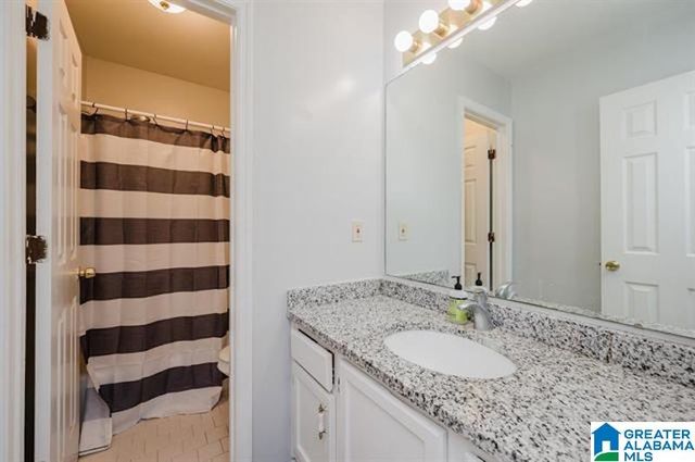 218 CARL NICHOLS DRIVE, Pelham, AL 35124