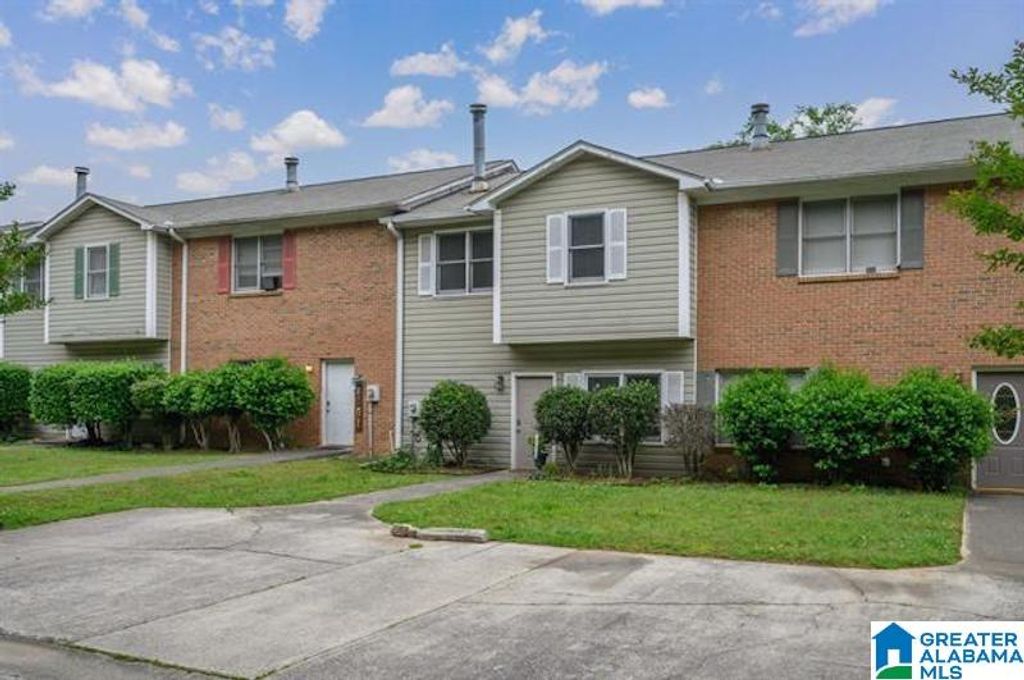 218 CARL NICHOLS DRIVE, Pelham, AL 35124