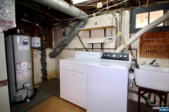 5-22 Dorothy Street, Fair Lawn, NJ 07410