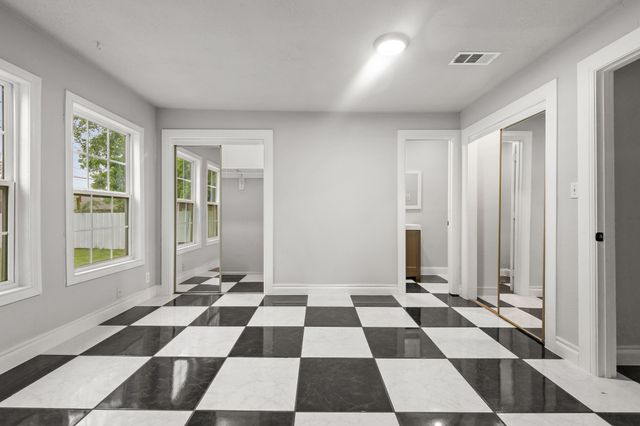 3544 Parker Road E, Haltom City, TX 76117