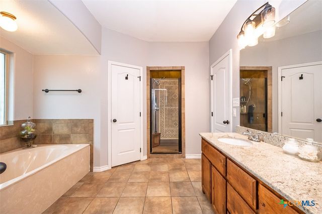 706 Cosper Creek Drive, Killeen, TX 76542