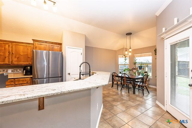 706 Cosper Creek Drive, Killeen, TX 76542