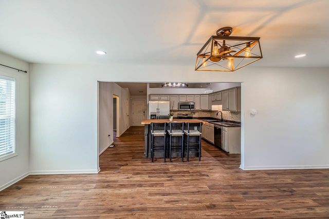 25 Natalie Court, Greer, SC 29651