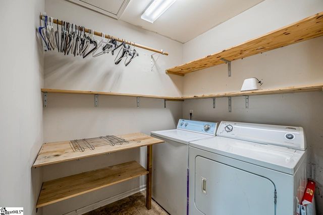 25 Natalie Court, Greer, SC 29651