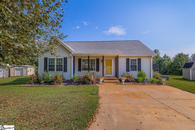 25 Natalie Court, Greer, SC 29651