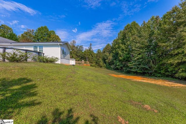 25 Natalie Court, Greer, SC 29651