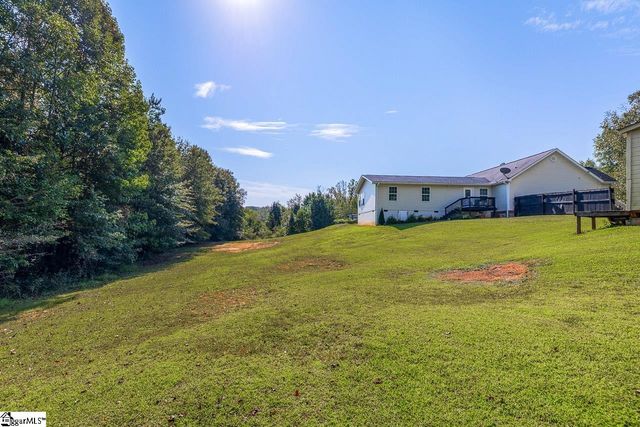 25 Natalie Court, Greer, SC 29651