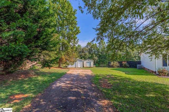 25 Natalie Court, Greer, SC 29651