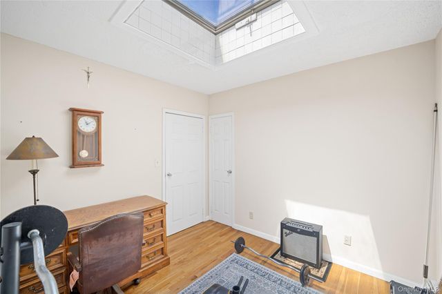 71-34 162nd 3, Fresh Meadows, NY 11365