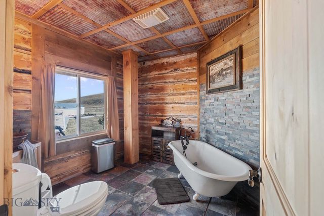 2500 Mill Creek Road, Anaconda, MT 59711