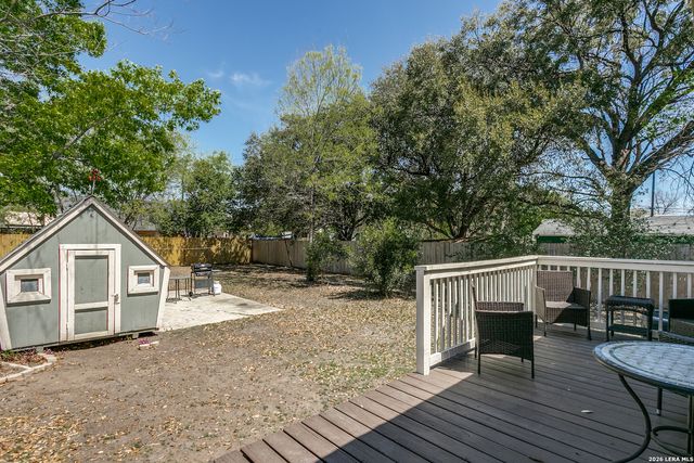 315 Devine, San Antonio, TX 78210