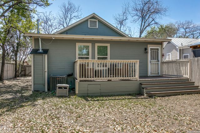 315 Devine, San Antonio, TX 78210