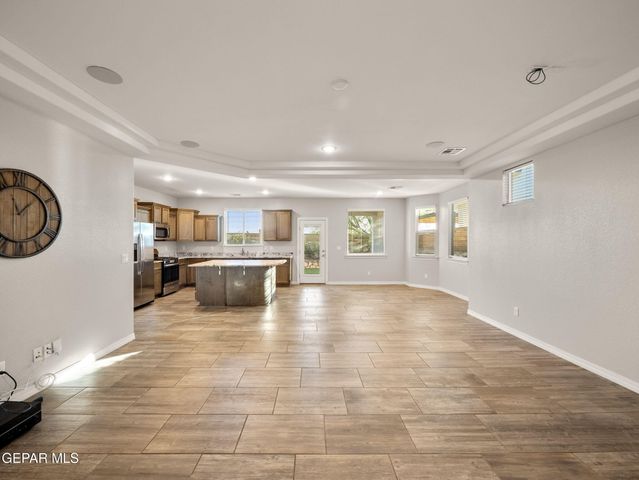 5916 Hidden Acres Drive, El Paso, TX 79924