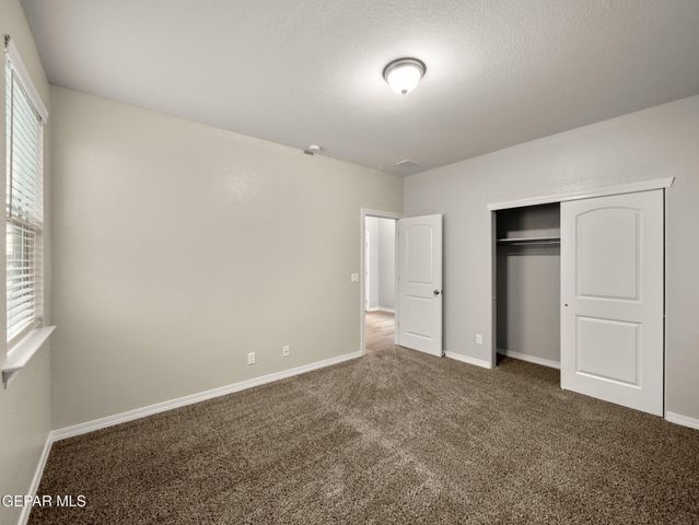 5916 Hidden Acres Drive, El Paso, TX 79924