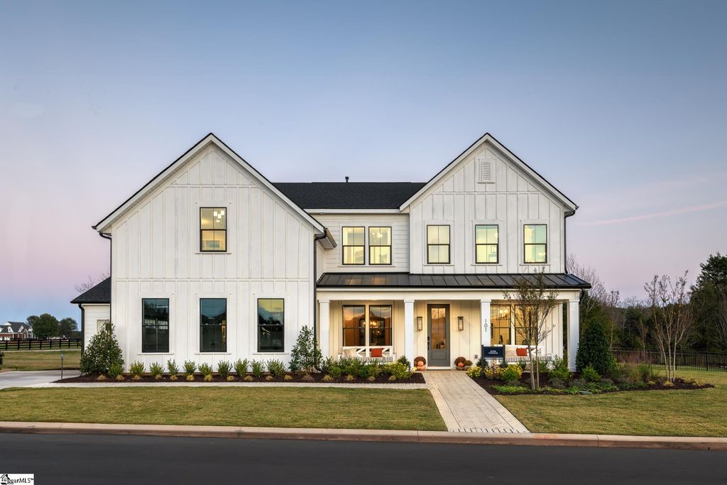 215 Dapple Lane, Simpsonville, SC 29681