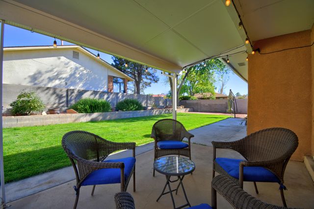 7300 Appomattox Place NE, Albuquerque, NM 87109