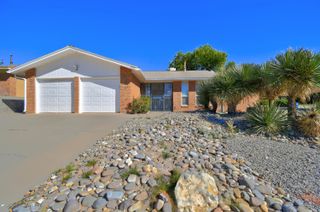 7300 Appomattox Place NE, Albuquerque, NM 87109