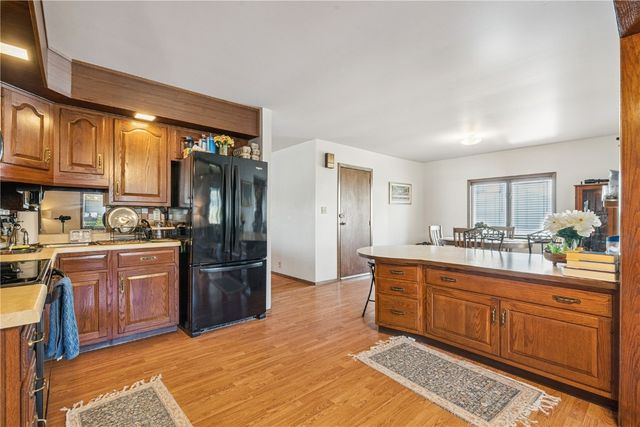 4609 White Pine Drive NE, Cedar Rapids, IA 52402