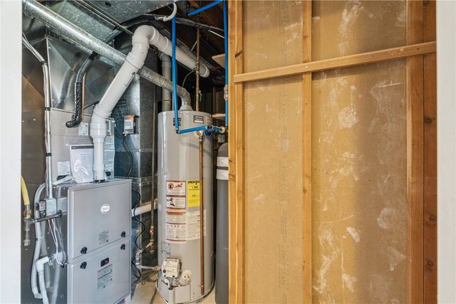 4609 White Pine Drive NE, Cedar Rapids, IA 52402