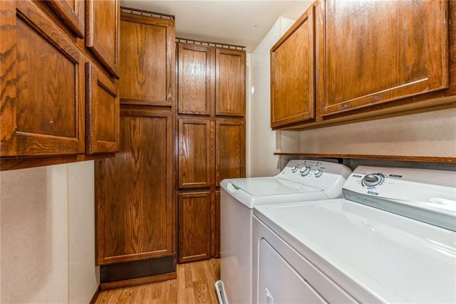 4609 White Pine Drive NE, Cedar Rapids, IA 52402