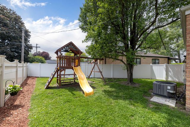 4216 Kathleen Lane, Oak Lawn, IL 60453