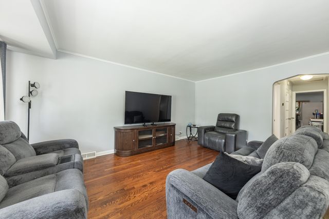4216 Kathleen Lane, Oak Lawn, IL 60453