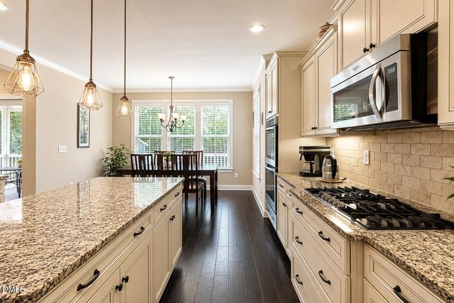 2631 Brighton Bluff Drive, Apex, NC 27539