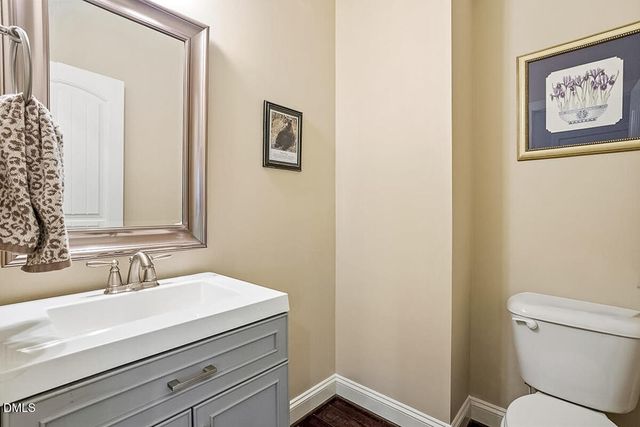 2631 Brighton Bluff Drive, Apex, NC 27539