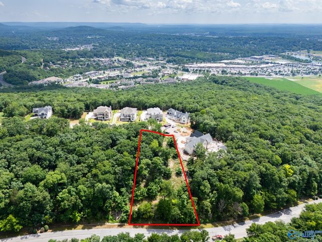 30 South Ridge Drive, Huntsville, AL 35802