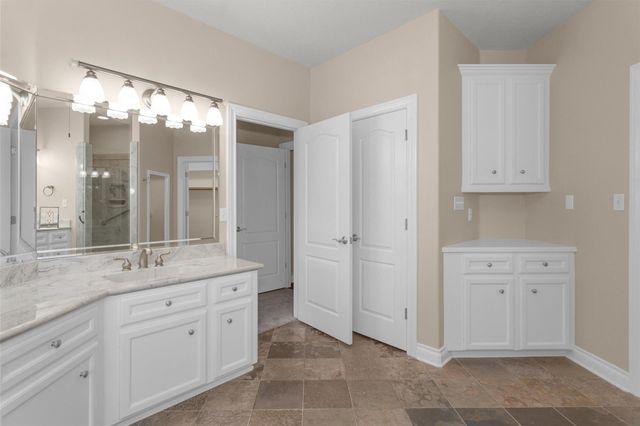 133 Waterford Way, Montgomery, TX 77356