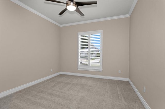 133 Waterford Way, Montgomery, TX 77356