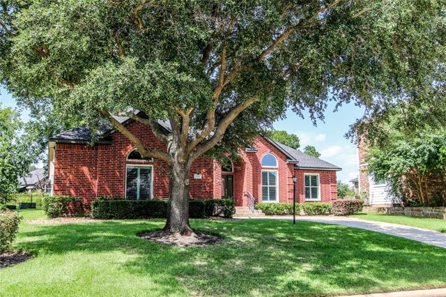 133 Waterford Way, Montgomery, TX 77356