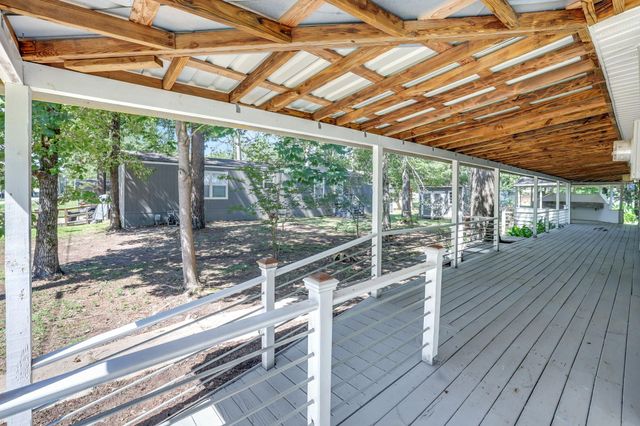 140 Tobago Lane, Point Blank, TX 77364