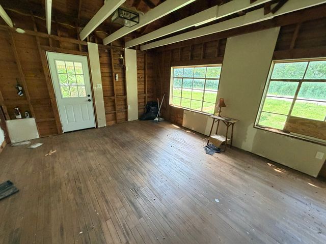 1687 Georgia Crossing Rd, Winchester, TN 37398