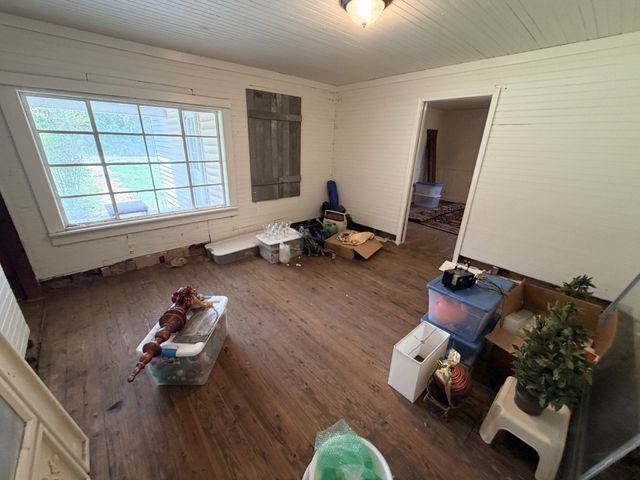 1687 Georgia Crossing Rd, Winchester, TN 37398