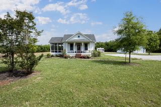 1687 Georgia Crossing Rd, Winchester, TN 37398