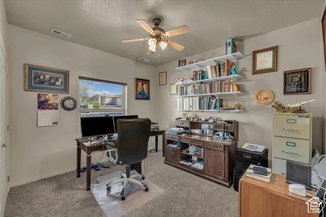 222 S VALLEY VIEW DR, Hurricane, UT 84737